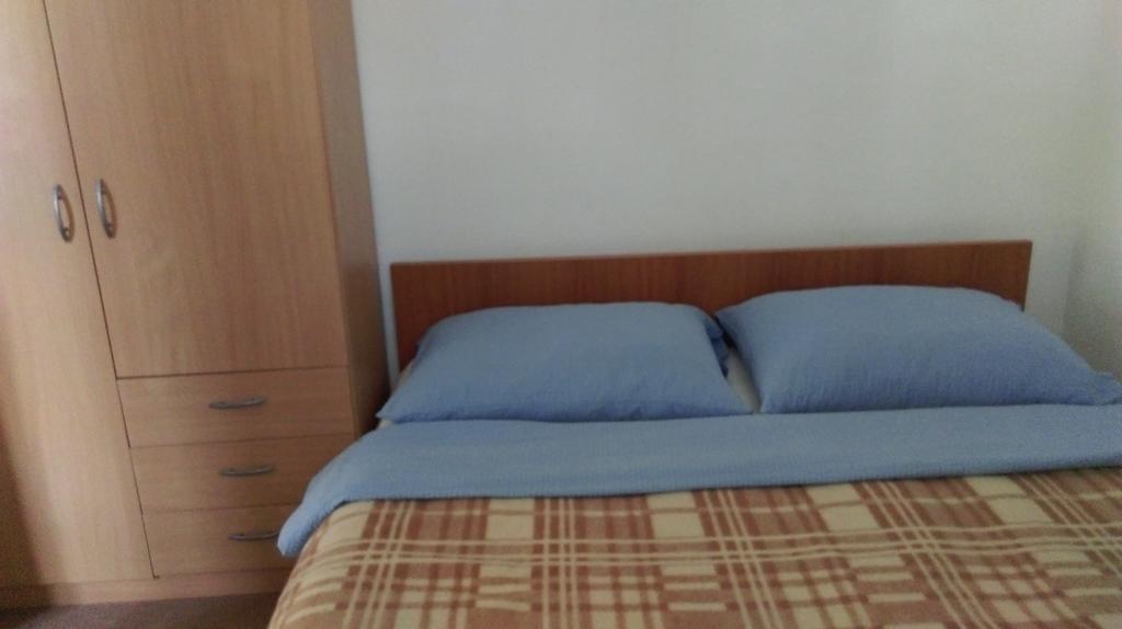 Apartments Ana โรวีน ภายนอก รูปภาพ