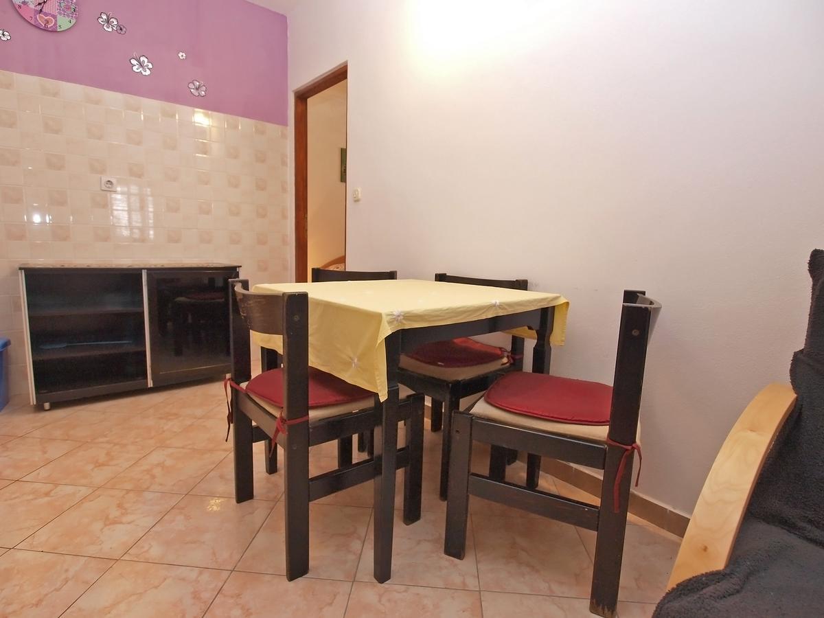 Apartments Ana โรวีน ภายนอก รูปภาพ