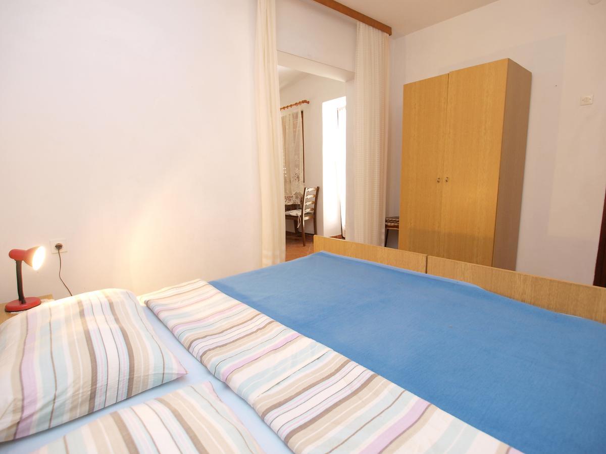 Apartments Ana โรวีน ภายนอก รูปภาพ
